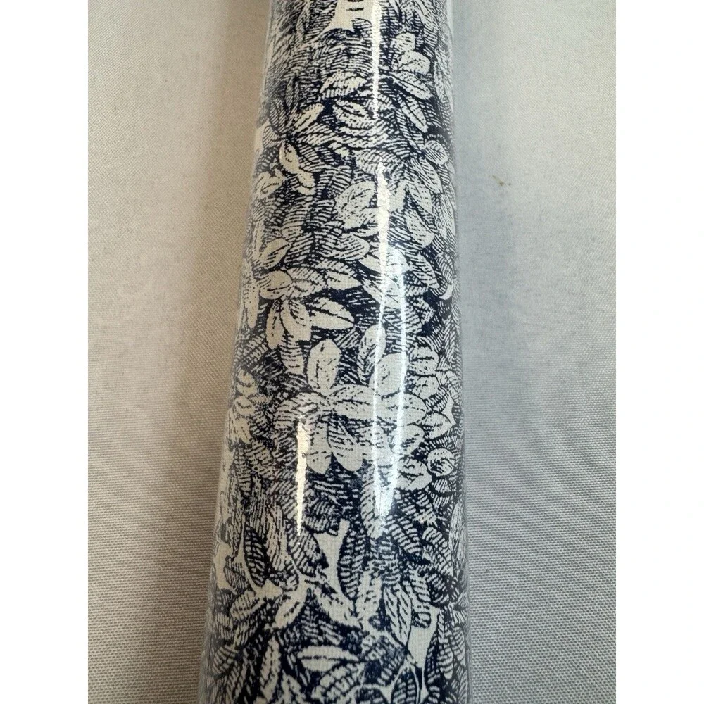 Chesapeake Wallpaper Blue White Spinney Toile Floral Roll YK72559 Prepasted 56